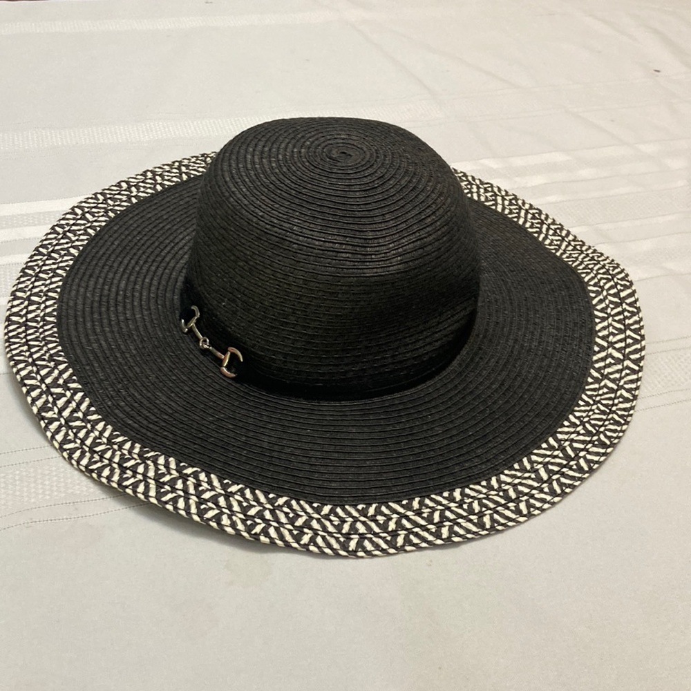 Black & White Bit Embellished Women’s Floppy Beach.Crushable Derby Sun Hat-OS